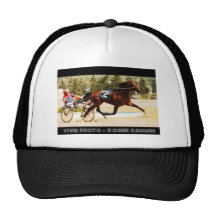 Course d'attelages casquettes