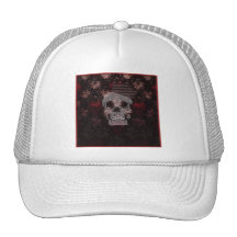 Crâne avec la couronne sur la damassé noire grunge casquette