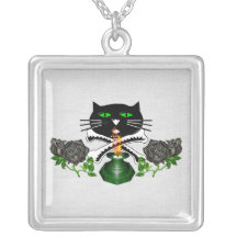 Crâne et os de chat pendentifs