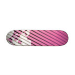 Crânes roses planches à roulettes customisées