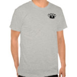 Croisé six armes à feu de tireur et T-shirt d'arti