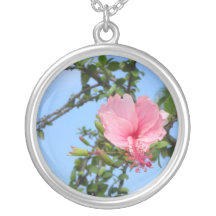 dans le rose bijouterie personnalisée