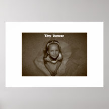 Danseur minuscule posters