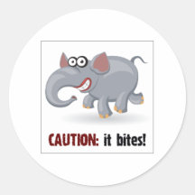 De beten van de het babyOlifant van de cartoon Ronde Stickers