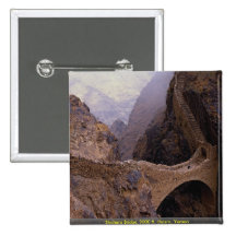 De Brug van Shahara, 9000 voetkloof, Yemen Button