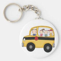 De Bus van de school met Kinder T-shirts en Giften Sleutelhangers