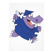 de gekke gediplomeerde cartoon van afstuderenhippo gepersonaliseerde uitnodigingen