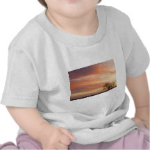 De ochtend heeft als het Eerste Zacht Dagen gebrok T Shirts
