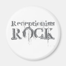 De receptionnisten schommelen magneet