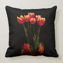 De rode Tulp bloeit Hoofdkussen