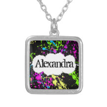 De verse Retro Verf van het Neon ploetert op Zwart Persoonlijke Ketting
