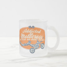 De verslaafde van de motocross koffie bekers