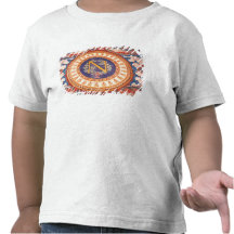 Détail d'une couverture avec le "N" du napoléon I T-shirt