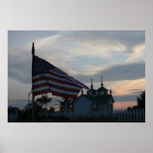 Drapeau devant l'église russe posters