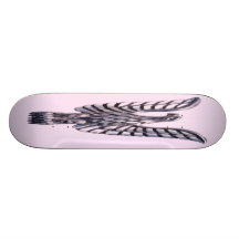 Eagle d'or sur pâle - rose, lilas, arrière - plan  skateboards personnalisés