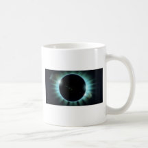 Éclipse totale tasse à café