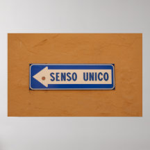 Één Manier in het Italiaans het Teken Senso Unico  Plaat