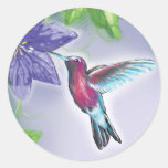 elegante kleurrijke kolibrie en paarse bloemen ronde sticker