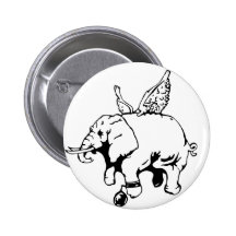 éléphant avec les ailes et la chaîne pin's avec agrafe