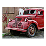 Elle a besoin d'un certain travail. Camion heurté  Carte Postale