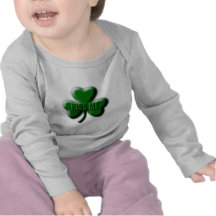 Embrassez-moi T-shirts
