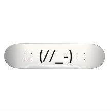 (//_-) EMO BOAD SKATEBOARDS PERSONNALISÉS