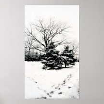 Empreintes de pas dans l'affiche de neige
