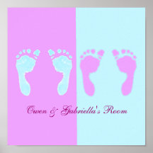 Empreintes de pas de bébé (jumeaux de garçon/fille poster