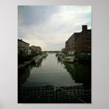 En bas de la baie posters