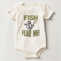 Enfants pêchant des T-shirts et enfants pêchant de