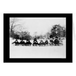 Enfants sur des traîneaux dans le Central Park 191 Carte De Vœux