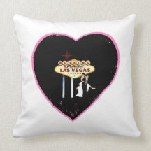 Épouser dans l'oreiller fabuleux de coeur de Las V