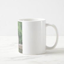 est-ce heure du déjeuner encore ? tasse à café