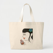 Femme avec le petit gâteau sac