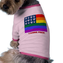 Fierté canine (pattes blanches) t-shirts pour toutous
