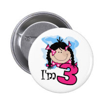 Fille d'une chevelure noire j'ai trois ans badges avec agrafe