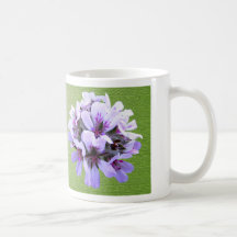 Fleur de pélargonium mug