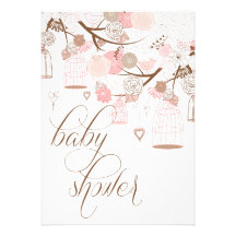 Fleurs et invitations roses de baby shower de cage