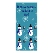 Flocons de neige bleus lisant des signets de bonho cartes doubles