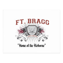Fort Bragg "à la maison" de la carte postale aérop