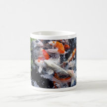Foule de Koi Mug