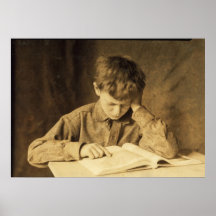 Garçon étudiant par Lewis Hine Affiche