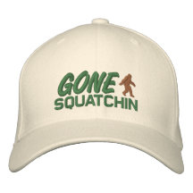 Gegaane bruin en groene Squatchin - Geborduurde Baseball Cap