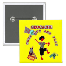 Geocache sortent et jouent badges avec agrafe