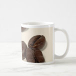 Grains de café rôtis mugs à café