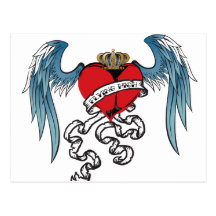 Haute carte postale volante de tatouage de coeur