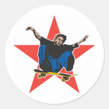 Het met een skateboard rijden ronde sticker