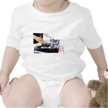 Het Systeem van DJ Shirt