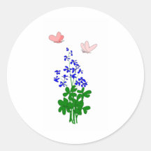 Het vergeet-mij-nietje bloeit blauw, klaver, vlind stickers
