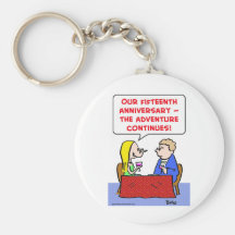 het verjaardags avontuur gaat verder sleutel hanger